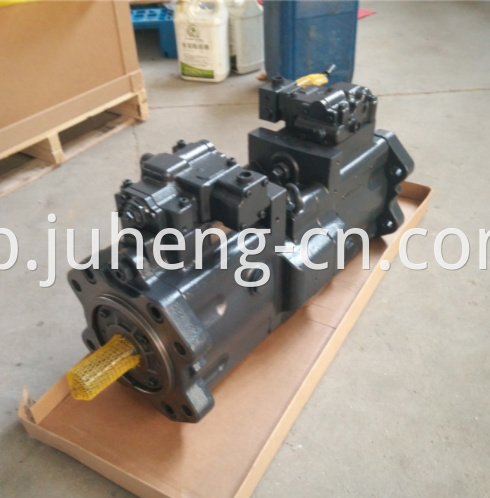 R520-9 Hydraulic Pump